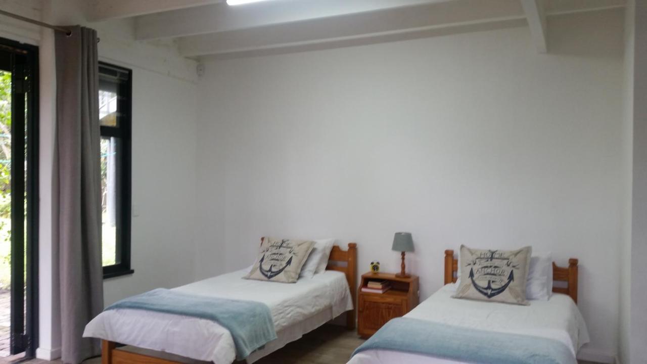 Entre Mer Et Foret Beach House Garden Route Nature's Valley Bagian luar foto